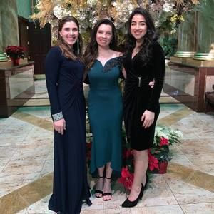 Meet your Posher, Zana